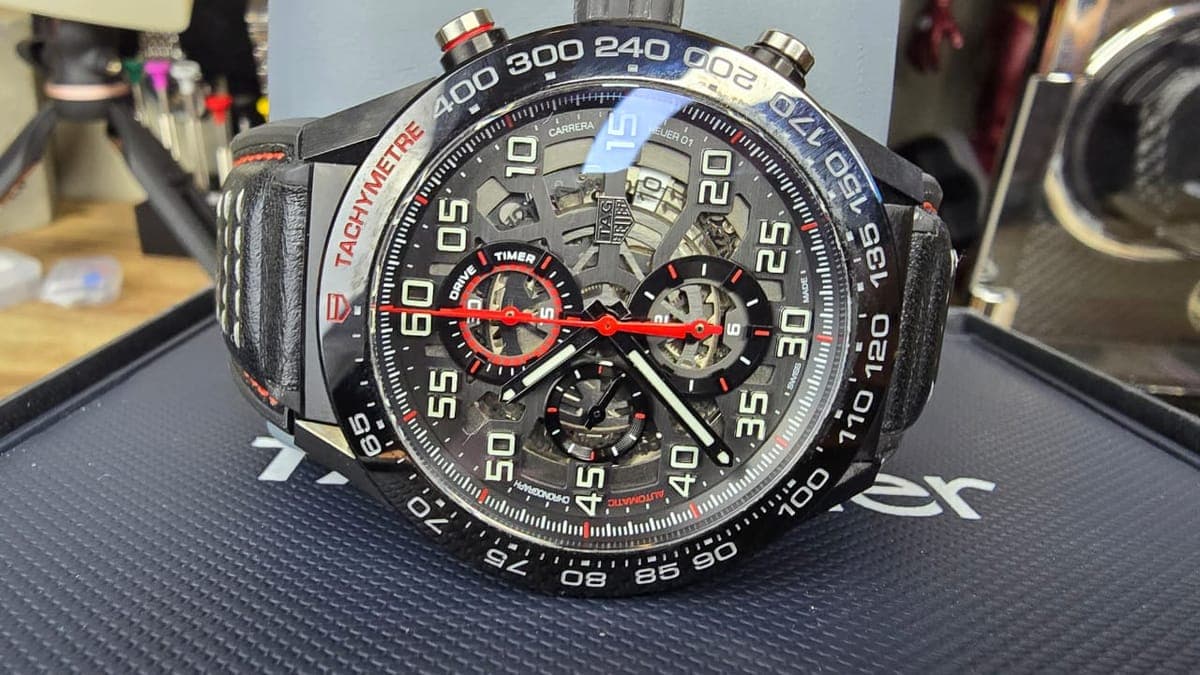 Tag Heuer Carrera 01 - View 2
