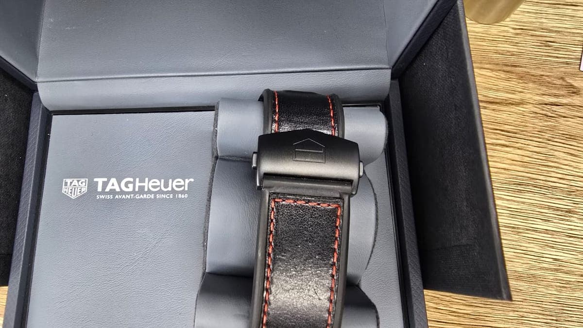 Tag Heuer Carrera 01 - View 5
